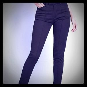 Black skinny pants